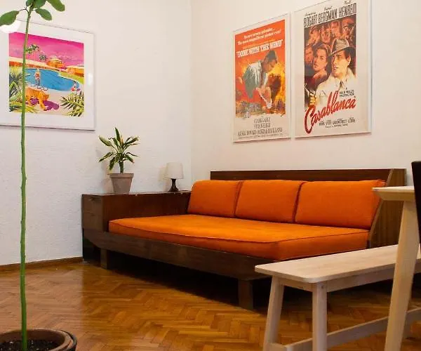 Aristotelous Square Apartment
